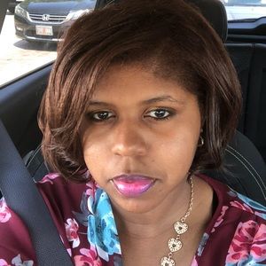 Meet your Posher, Tenisha